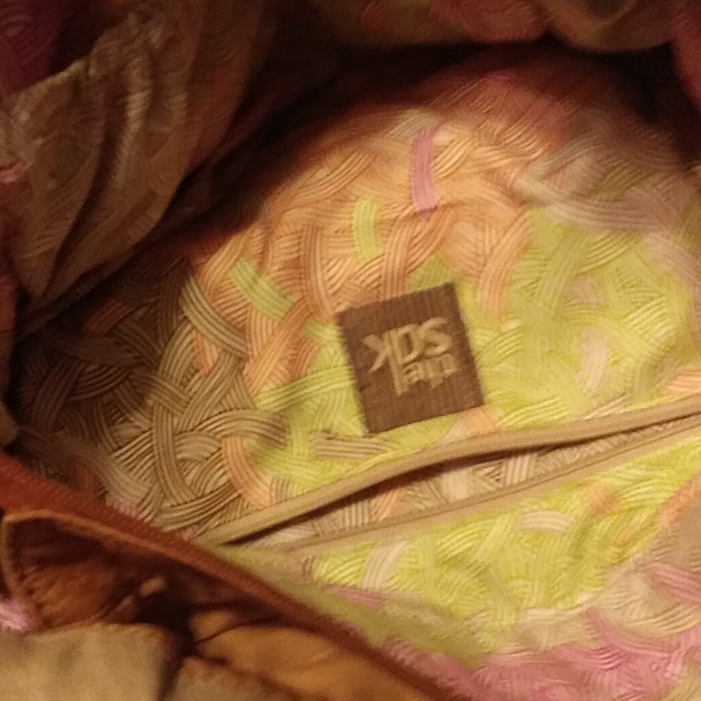 Purse - Picture 3 of 3